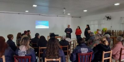 Pacientes diabéticos e hipertensos do bairro Dona Tereza se reúnem em encontro de projeto de Saúde em Camaquã