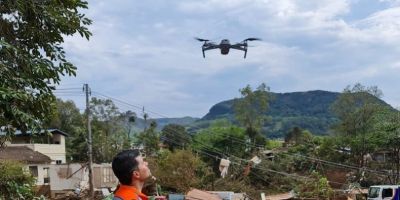 Governo do RS utiliza drones para localizar desaparecidos em áreas atingidas pelas enchentes