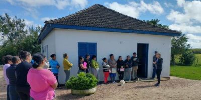 Ação de cadastramento no CadÚnico é feita com pessoas atingidas pelas enchentes em Camaquã