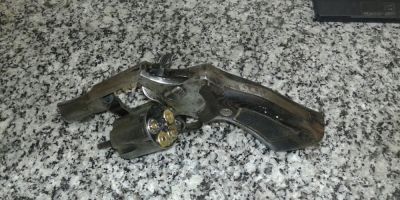 Homem é preso por porte ilegal de arma de fogo no bairro Getúlio Vargas em Camaquã