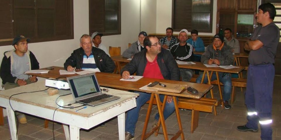 Curso capacita sobre Segurança e Saúde nos Trabalhos em Espaços Confinados NR-33