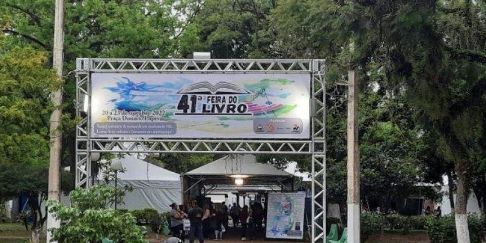 Veja a programação da 42ª Feira do Livro de Camaquã