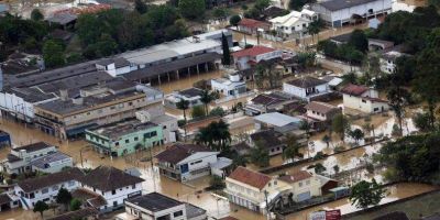 Novos temporais atingem Santa Catarina e mortes sobem para seis