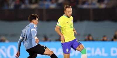 Eliminatórias: Brasil é derrotado para o Uruguai em noite para esquecer