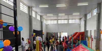 Festa da Semana da Criança leva diversão para crianças no Cras de Arambaré