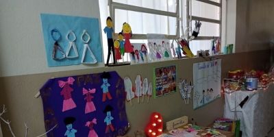 EMEI Irmãs Bernardinas de Camaquã promove exposição de trabalhos dos alunos para comunidade