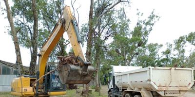 Mutirão de limpeza recupera Camping Municipal de São Lourenço do Sul após alagamentos e ciclone