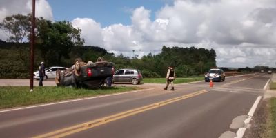 Acidente de trânsito na BR-116 envolve dois veículos na esquina de Tapes