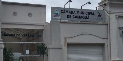 Vereadores de Camaquã discutem projetos sobre plano de carreira, revogação e projeção orçamentária na sessão desta segunda-feira (27)