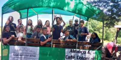 Escola do interior de Camaquã realiza viagem de estudo pelo Caminho Pomerano    