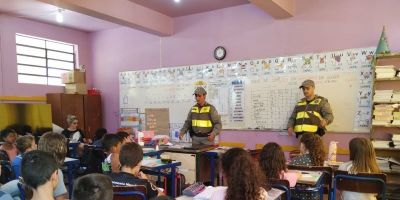 Brigada Militar realiza ações durante a semana Maria da Penha na Costa Doce  