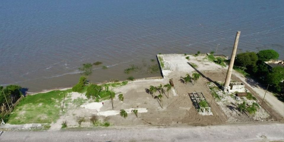 Segue a revitalização da Orla da Praia Central em Tapes