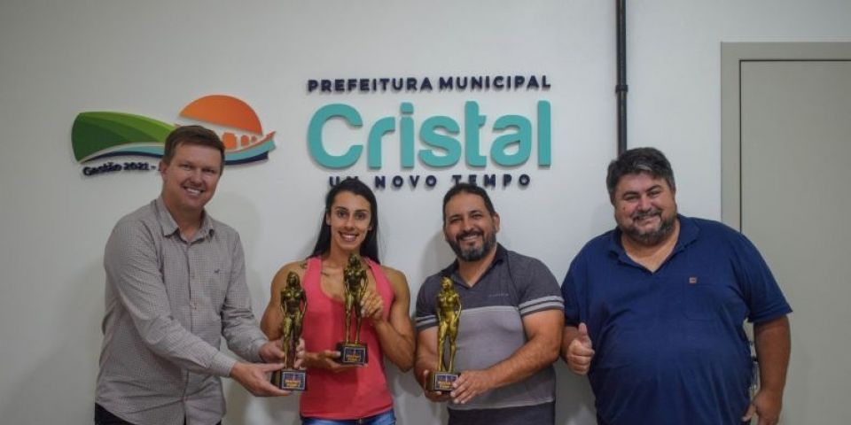 Atleta de Cristal conquista três troféus de Top 1 no Muscle Contest Mercosul em Novo Hamburgo