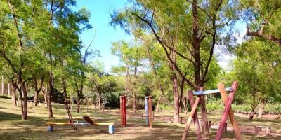 Mutirão da Secretaria de Obras realiza melhorias no Balneário do Salso para temporada de verão em Amaral Ferrador