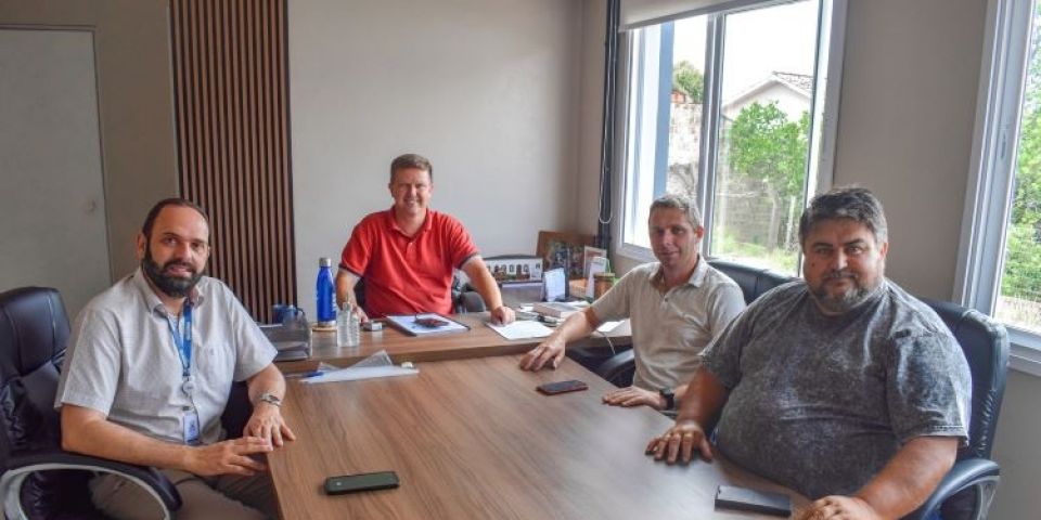 Cristal busca soluções com a CEEE Grupo Equatorial para constantes quedas de energia no município