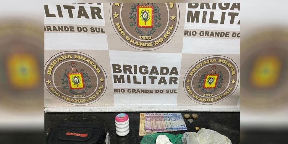 Homem é preso por tráfico de drogas no Loteamento Jardim das Flores em Camaquã