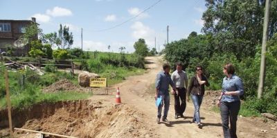 Obra da sanga leste e cemitério municipal em fase final em Cristal