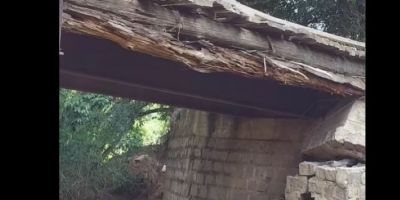 Ponte sobre arroio das Pedras é interditada em Encruzilhada do Sul devido a risco de desabamento