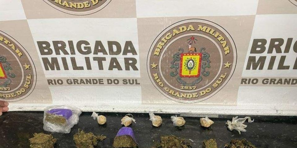 Mulher é presa por tráfico de drogas no interior de Camaquã