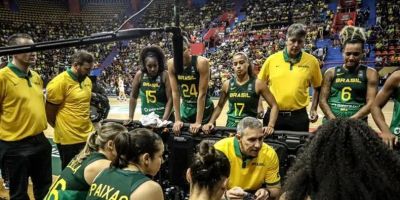 Paris 2024: seleção feminina de basquete não consegue vaga