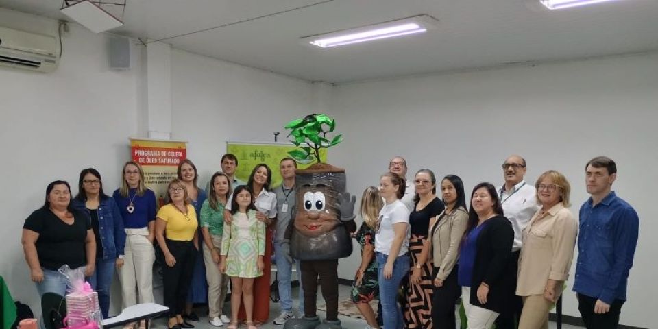 Afubra realiza reunião com educadores da região sobre o Verde é Vida