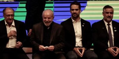 Lula garante investimentos para dinamizar infraestrutura e transporte no RS     