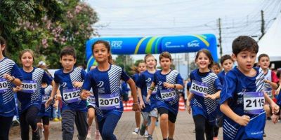 Alunos da Rede Municipal de Ensino de Camaquã participam do Circuito Sesc de Corridas