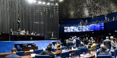 Senado aprova PEC sobre criminalização da posse de drogas  