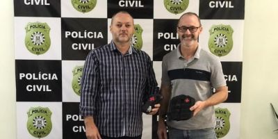 Delegacia de Polícia de Camaquã recebe kits de atendimento pré-hospitalar tático