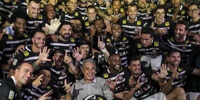 Corinthians empata com Vasco e antecipa festa do hexa no Rio