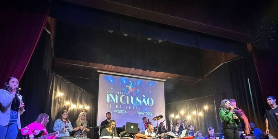 “Espetáculo Inclusão” foi realizado na última terça no Cine Teatro Coliseu, em Camaquã