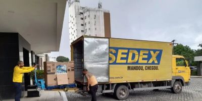 Correios suspendem recebimento de roupas doadas ao Rio Grande do Sul