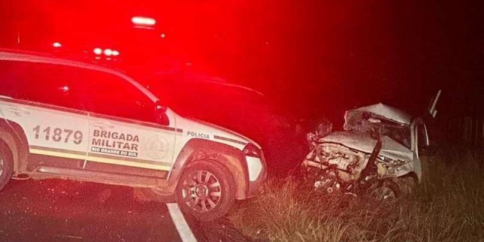 Jovem de 17 anos, que conduzia uma Saveiro, morre após colisão no Litoral Norte