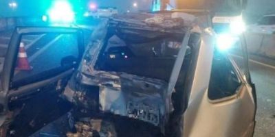 Grave acidente de trânsito mata motorista de Uno Na BR-101