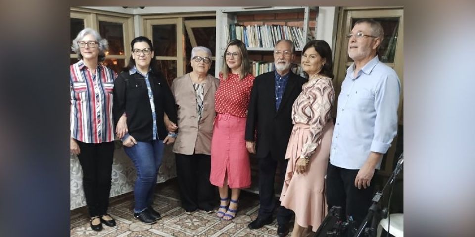 Casa do Poeta Camaquense empossa nova diretoria para o biênio 2024/26