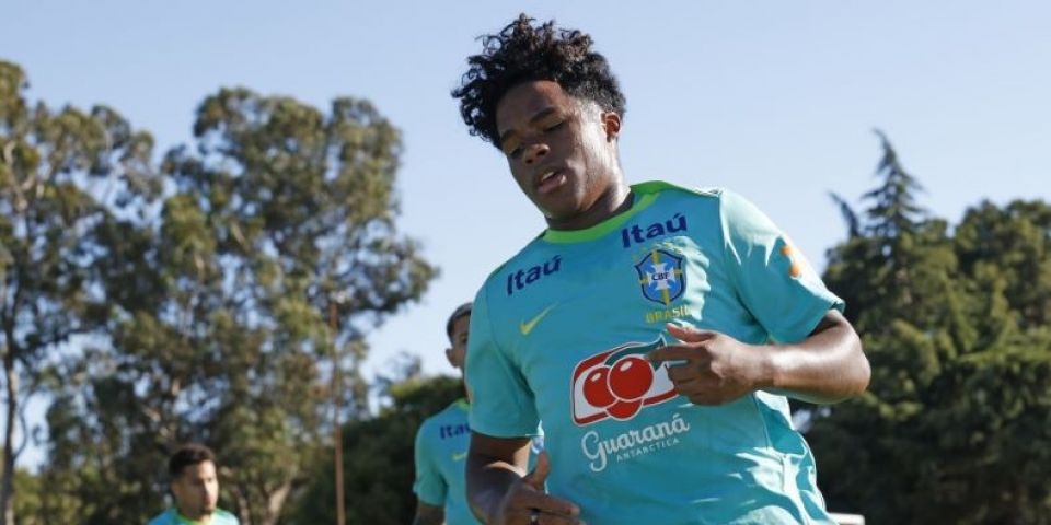 Brasil enfrenta Colômbia em busca da liderança do Grupo D da Copa América