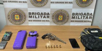 Homem é preso por tráfico de drogas e porte ilegal de revólver em Camaquã