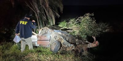 Grave acidente envolvendo três veículos deixa seis mortos e dois feridos na BR-471, em Rio Pardo