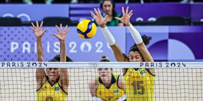 Brasil estreia com vitória no vôlei feminino em Paris