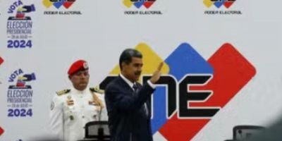 Maduro expulsa embaixadores e diplomatas de sete países que contestaram resultado das eleições