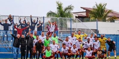 Juventus, do treinador de goleiros Chico, está nas semis do Catarinense Série B