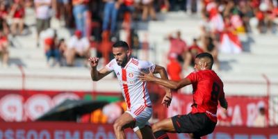 Com gol de Hurtado, Inter é derrotado pelo Atlético-GO no Brasileirão  