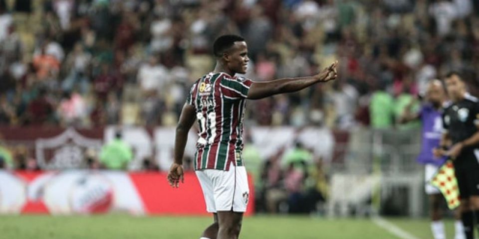 Grêmio perde para o Fluminense nos pênaltis e está eliminado da Libertadores