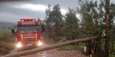 Vendaval provoca estragos em Encruzilhada do Sul