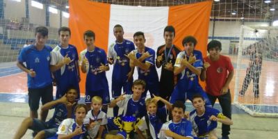 Guarany de Camaquã é campeão no Sub-15 do Campeonato Regional de Futsal 2015