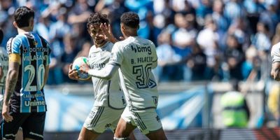 Grêmio abre dois gols de vantagem, toma virada, e perde para o Atlético-MG na Arena