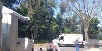 Colisão entre caminhão e motocicleta mata homem na BR-116 