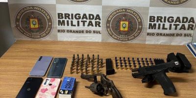 Três pessoas são presas por porte ilegal de arma de fogo e munições em Camaquã