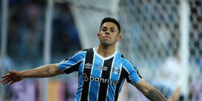 Grêmio joga bem na Arena, vence o Fortaleza e se distancia do Z4 pelo Brasileirão