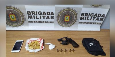 Jovem é preso por tráfico de drogas e porte ilegal de arma de fogo em Camaquã